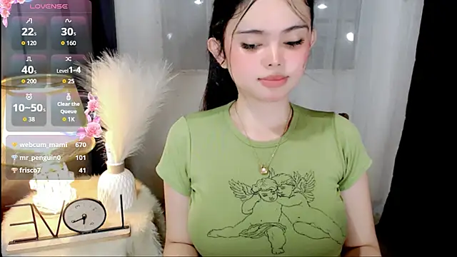 wildest_fantasy Adlı Modelin Canlı XXX Sohbeti