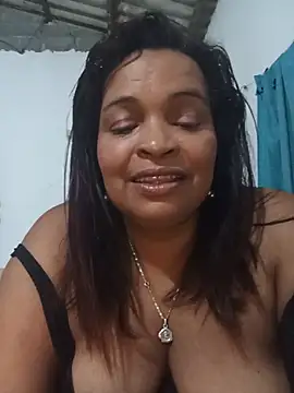 Stepmom_violet Adlı Modelin Canlı XXX Sohbeti