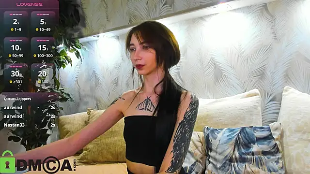 Chat XXX en directo de Ellen_Hops