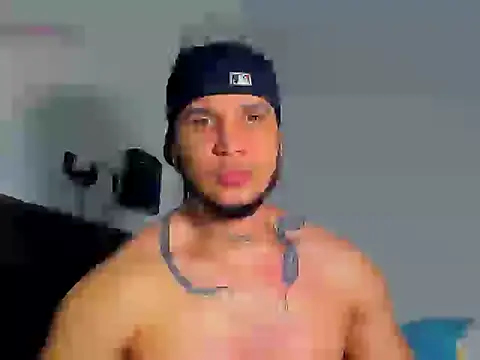 Chat +18 de jacob_lautnerr ao vivo