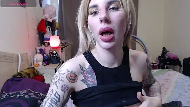 BLACKPeonyy Chat XXX in diretta