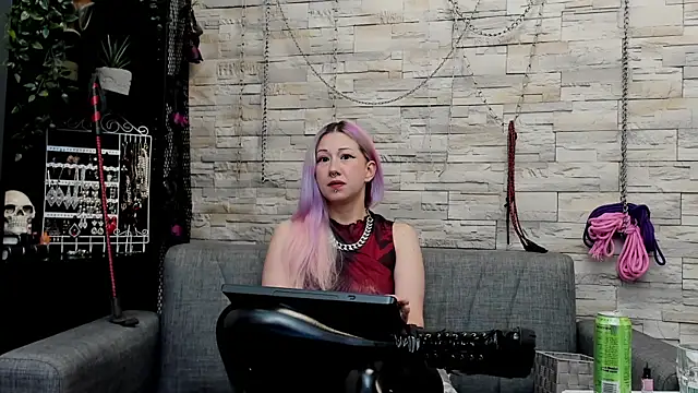 CruelMistress 라이브 XXX 채팅