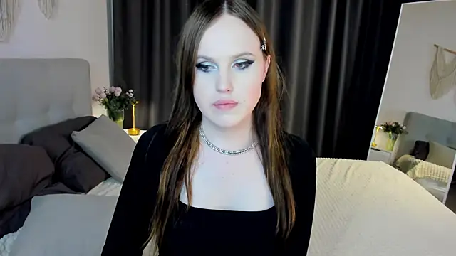 EffieMinki – Naživo XXX chat