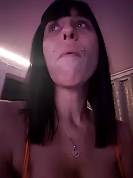 misscectito13 লাইভ XXX চ্যাট