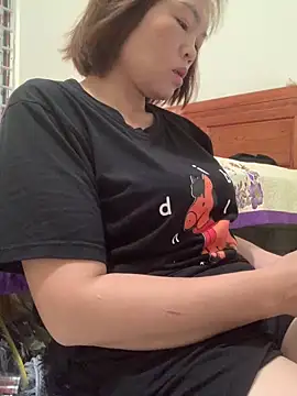 Emlyla Obrolan Langsung XXX