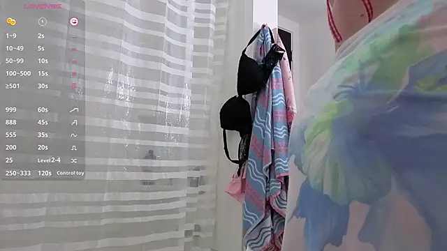 Leelooloves22's Live XXX Chat