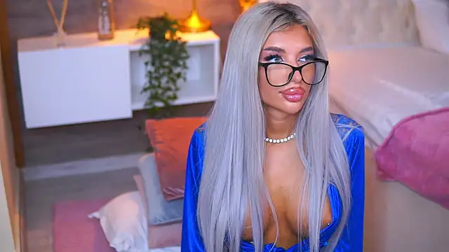 Živý XXX chat Juicy_Jessye