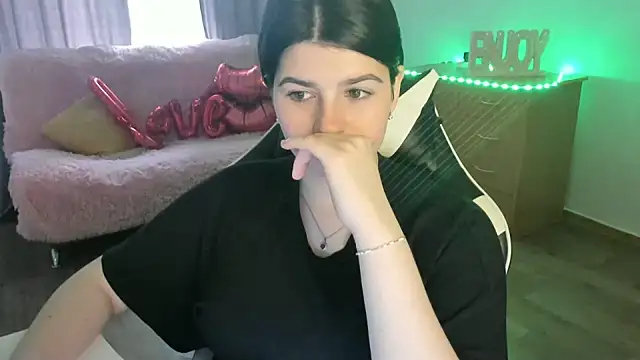 Chat XXX en directo de KisaModel