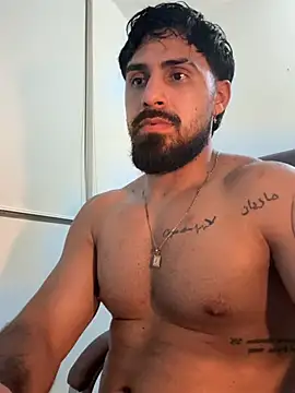 Ryan_Black3 Adlı Modelin Canlı XXX Sohbeti
