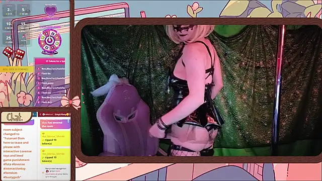 DirtyLilRatty's Live XXX Chat