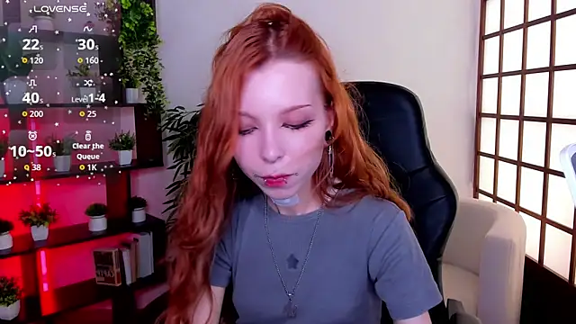 Chat +18 de Star_Tarra ao vivo