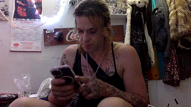 VanillaSnowcones' Live XXX Chat