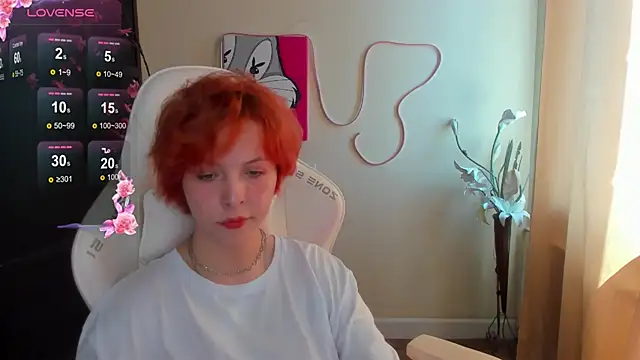 InfernoKitten Chat XXX live