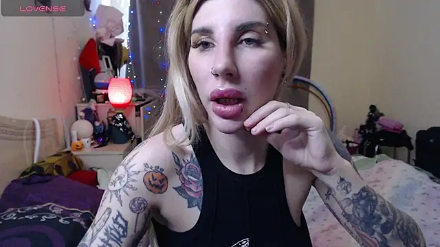 BLACKPeonyy XXX чат на живо