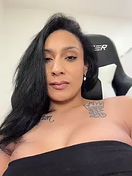 FerrariFrench – Live XXX-chat