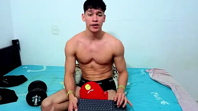 Chat +18 de Luke_Muscle ao vivo