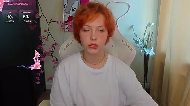 Онлайн чат XXX InfernoKitten