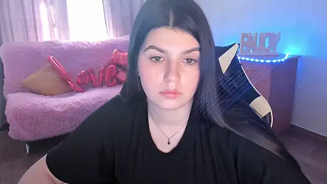 XXX chat uživo modela KisaModel