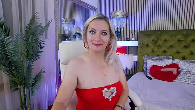 LadyTouch – Naživo XXX chat