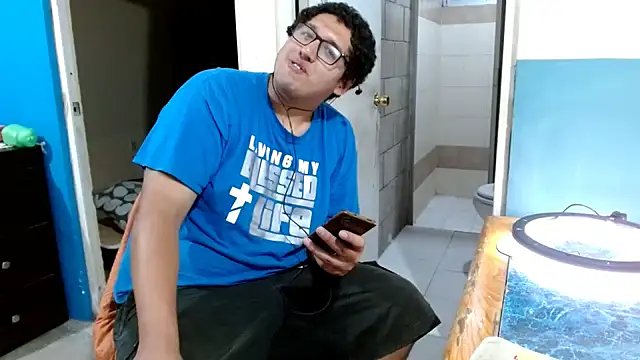 Chat XXX en directo de MeisanPaul