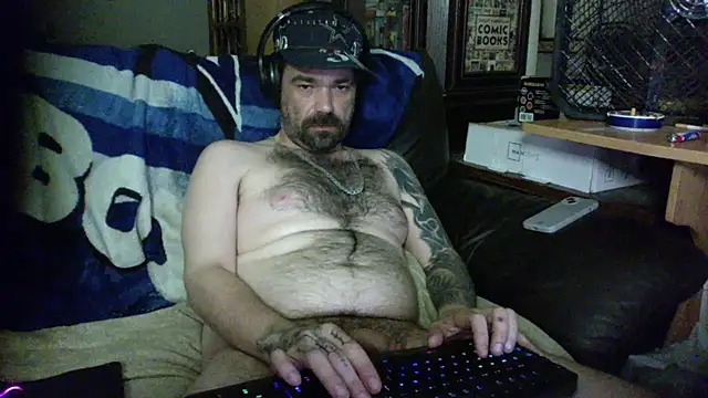 Živý XXX chat KinkyTOMan