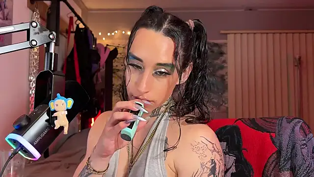 Živý XXX chat xoFrankie