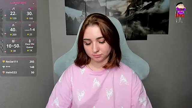 Sourr_Lollipop élő XXX-chatje