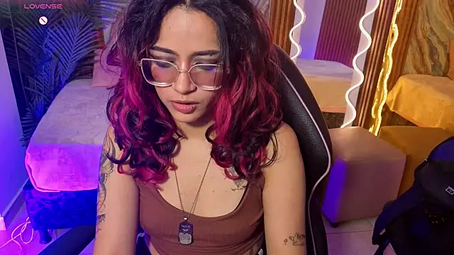 kristen_tay's Live XXX Chat