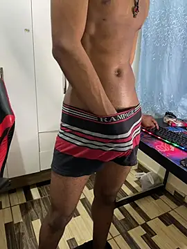 Chat +18 de eunegrao ao vivo