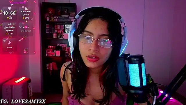 Chat XXX ao vivo de Lovelyamyy