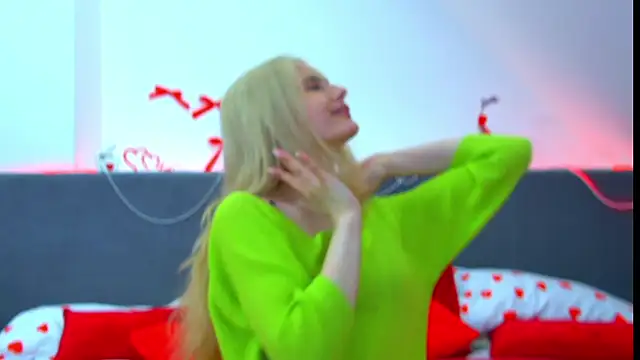 LeaLamour Adlı Modelin Canlı XXX Sohbeti