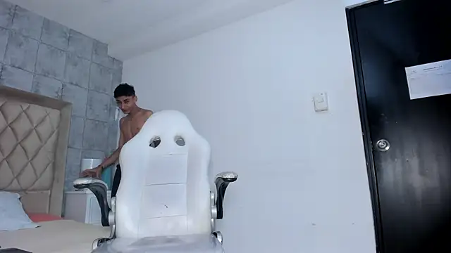 Chat XXX en directo de LucasJhonson_