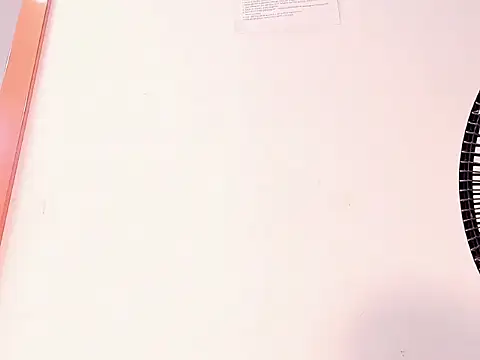NaomiBennetti's Live XXX Chat
