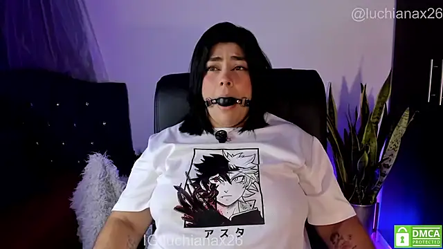 Chat +18 de lucy26_ ao vivo