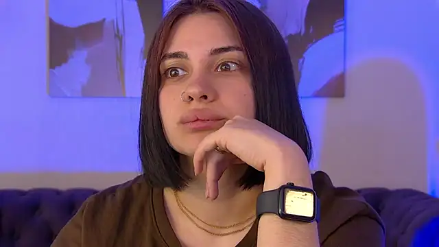 แชท XXX สดของ AdrianaToress