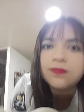 Czat XXX na żywo – Meilin_cute