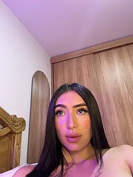 دردشة Maddy_Jones الجنسية المباشرة