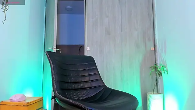 Chat XXX Live riky_11