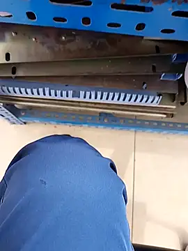 huzi518 XXX чат на живо
