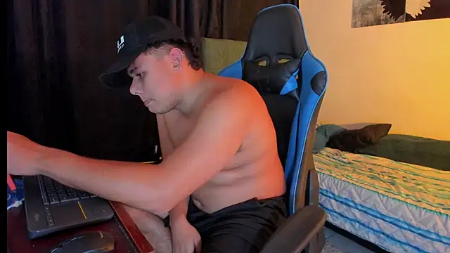 michael_iron Live XXX-chat