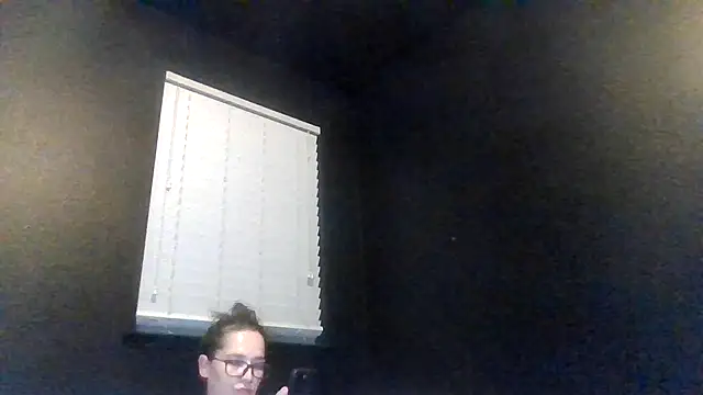 Cloudyydayzz's Live XXX Chat