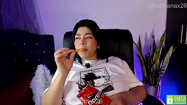 lucy26_'s Live XXX Chat