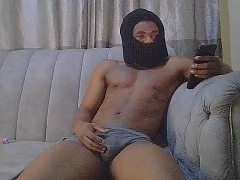 Samir4123 即時 XXX 聊天