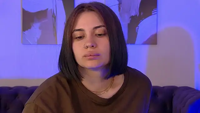 AdrianaToress Adlı Modelin Canlı XXX Sohbeti