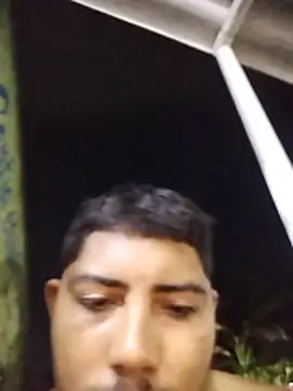 Chat +18 de master_juju1924 ao vivo