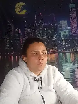 BaddieLuxe_'s Live XXX Chat