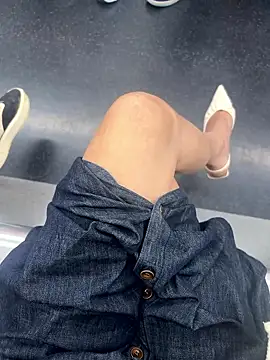 yimisun01 现场XXX聊天