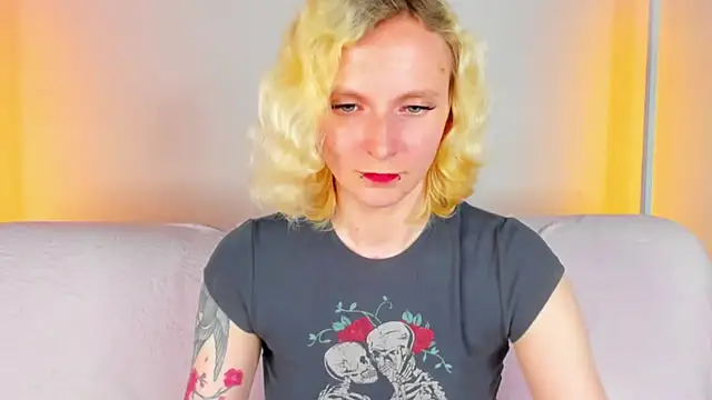LikiLips Live XXX-Chat