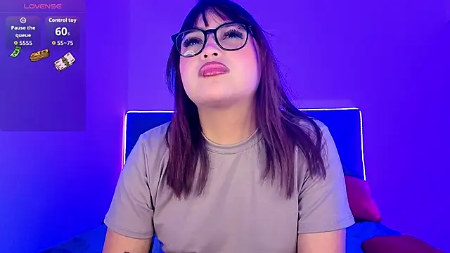 Živý XXX chat pao_foxxie