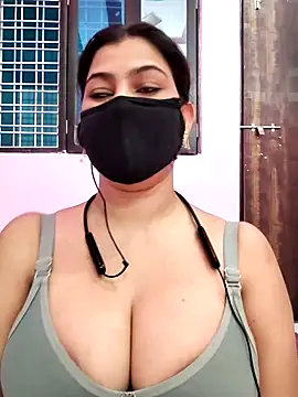 Chat XXX en directo de Sistar_miya